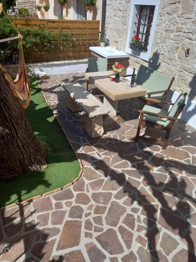 Casa Girasole Villa Buje Eksteriør bilde