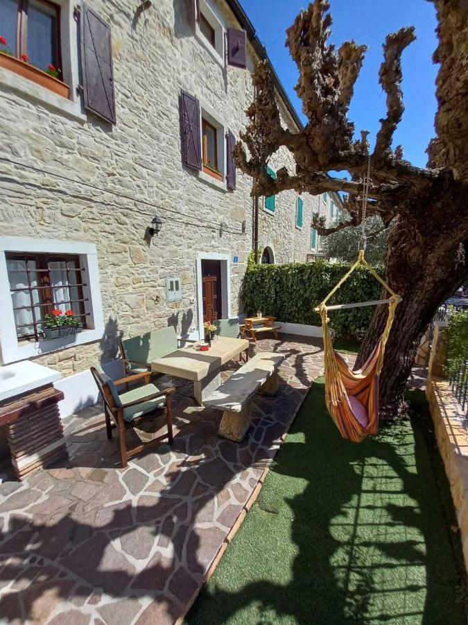 Casa Girasole Villa Buje Eksteriør bilde