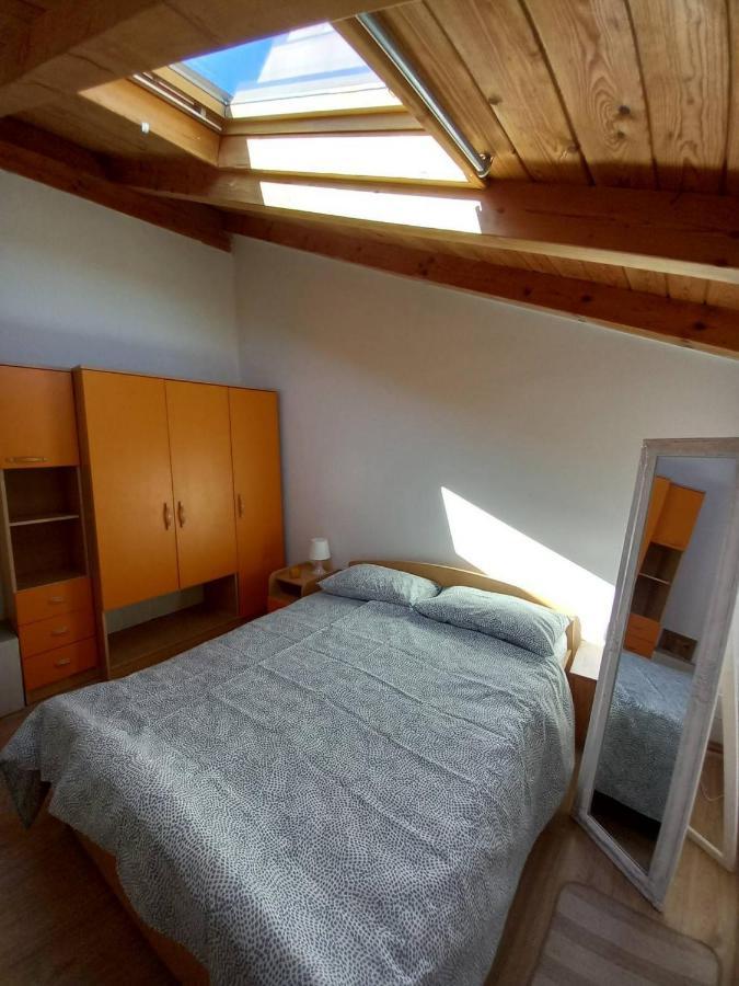 Casa Girasole Villa Buje Eksteriør bilde